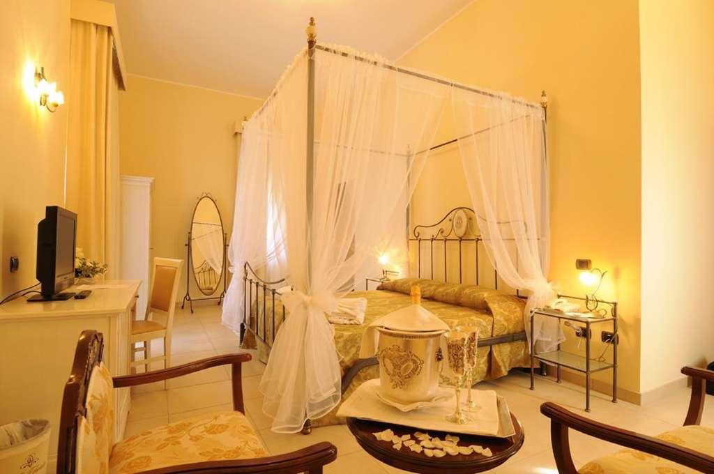 Hotel Villa Fiorita Giulianova Habitación foto